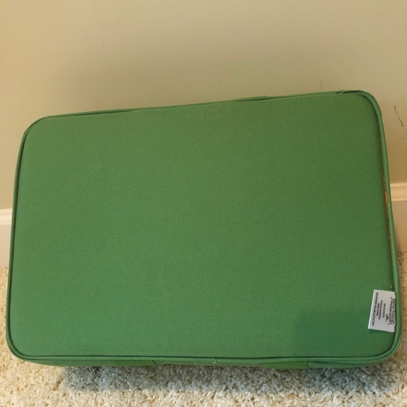 New Temp-tations Old World Ovenware Bakeware & Bag - Picture 10 of 10